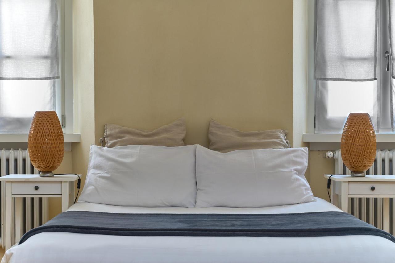 Al Cavour 34 Bed & Breakfast เตรนโต ภายนอก รูปภาพ