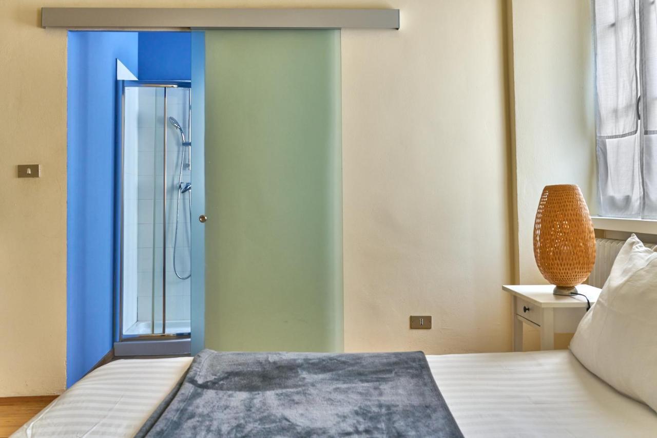 Al Cavour 34 Bed & Breakfast เตรนโต ภายนอก รูปภาพ