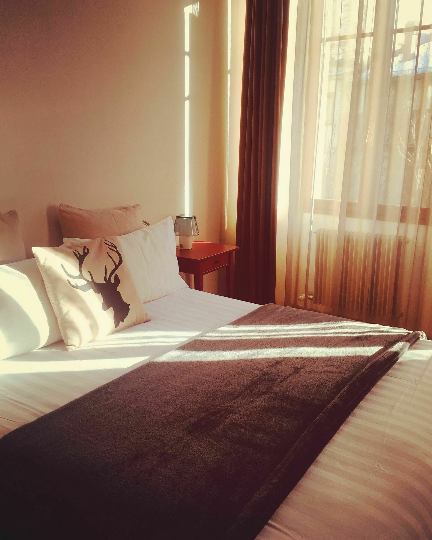 Al Cavour 34 Bed & Breakfast เตรนโต ภายนอก รูปภาพ