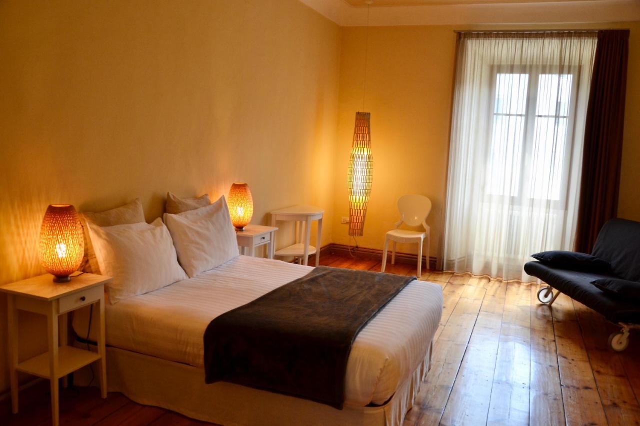 Al Cavour 34 Bed & Breakfast เตรนโต ภายนอก รูปภาพ